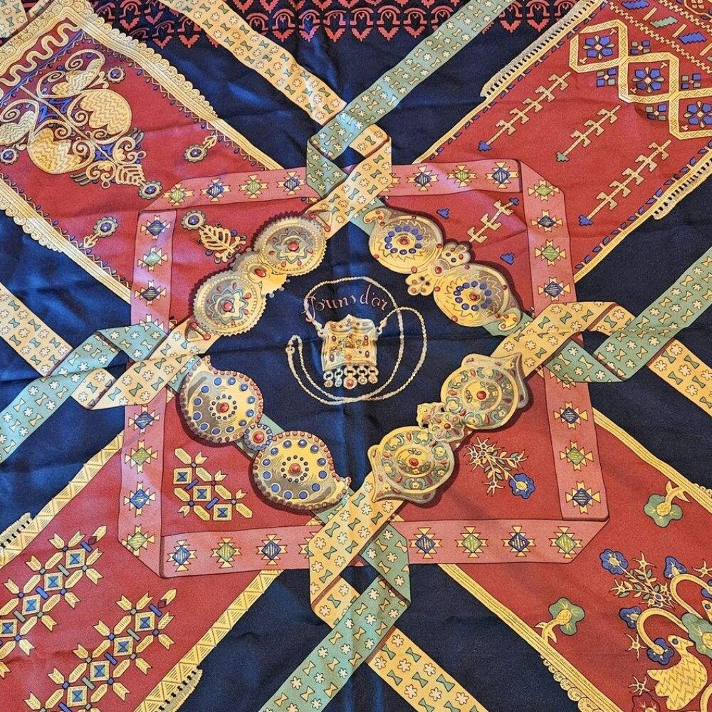 Hermes scarf